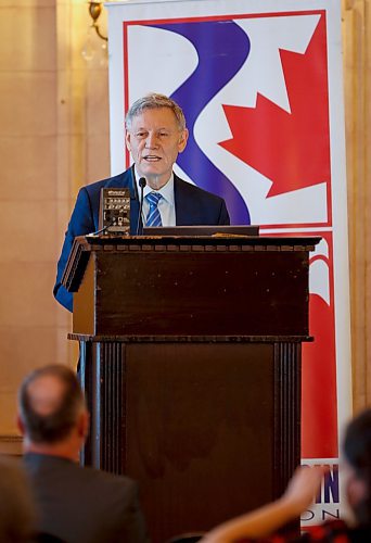 JOHN WOODS / WINNIPEG FREE PRESS
Terry Duguid, Parliamentary Secretary to the Minister of Environment and Climate Change, announces an investment to protect Lake Winnipeg at the Red River Basin Land &amp; Water International Summit Conference Tuesday, January 17, 2023.

Re: rutgers