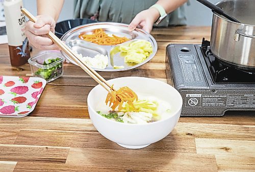 JESSICA LEE / WINNIPEG FREE PRESS

Minhee Kim is photographed preparing rice cake soup or Tteokguk in her home on January 16, 2023.

Reporter: Eva Wasney