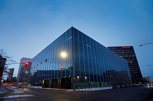 JOHN WOODS / WINNIPEG FREE PRESS

Winnipeg police headquarters at the corner of St. Mary Avenue and Smith Street. 



Reporter: ?