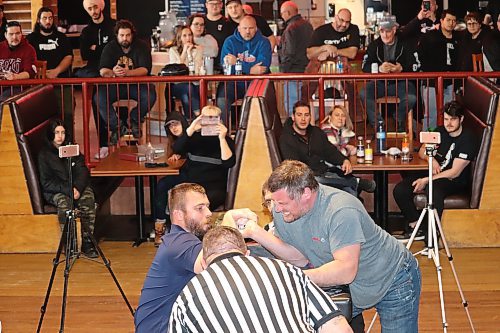 Houstons Country Roadhouse patrons get a front row seat to all the Manitoba Arm Wrestling Association tournament action that took place Saturday afternoon in Brandon. (Kyle Darbyson/The Brandon Sun)