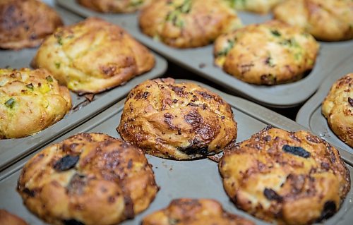 JESSICA LEE / WINNIPEG FREE PRESS

Fresh muffins from Stonework&#x2019;s Bistro, owned by Chef Mike Publicover, are photographed on January 24, 2023.

Reporter: Dave Sanderson