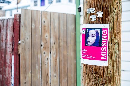 MIKAELA MACKENZIE / WINNIPEG FREE PRESS

Posters on McMicken Street during a search and awareness campaign for Ashlee Shingoose in the West End in Winnipeg on Wednesday, Jan. 25, 2023. For Chris story.

Winnipeg Free Press 2023.