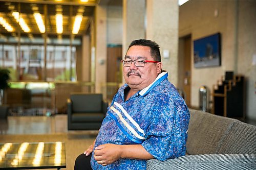 MIKAELA MACKENZIE / WINNIPEG FREE PRESS
Peguis Chief Glenn Hudson waits to speak at the EPC meeting at City Hall in Winnipeg on Wednesday, July 11, 2018. 
Mikaela MacKenzie / Winnipeg Free Press 2018.