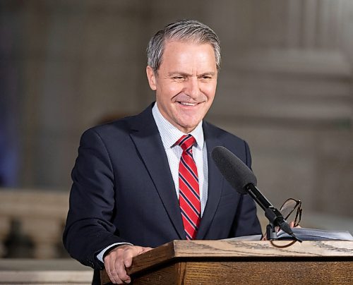 JESSICA LEE / WINNIPEG FREE PRESS

Finance Minister Cameron Friesen presents the 2022-2023 Mid-Year Fiscal and Economic Report at the Legislative Building on December 20, 2022.

Reporter: Danielle Da Silva