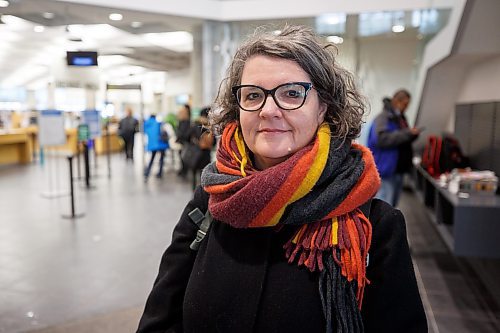 MIKE DEAL / WINNIPEG FREE PRESS
Kirsten Wurmann, a retired librarian, says her job was never easy, and the extra security will only make it harder for librarians working at the Millennium Library.
See Malak Abas story
230127 - Friday, January 27, 2023.