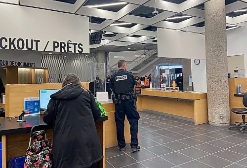 MALAK ABAS / WINNIPEG FREE PRESS

Police security at the Millennium Library

January