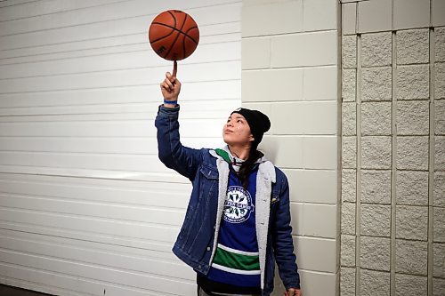 Labron Chartrand of Skownan First Nation spins a basketball on his finger during the Dakota Nation Winterfest at the Keystone Centre on Friday evening. (Tim Smith/The Brandon Sun)