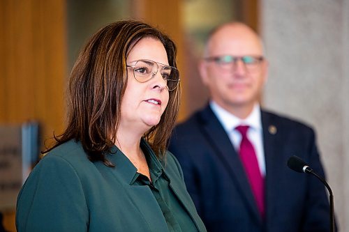 MIKAELA MACKENZIE / WINNIPEG FREE PRESS

Premier Heather Stefanson and mayor Scott Gillingham speak to the media at City Hall in Winnipeg on Friday, Jan. 27, 2023. For &#x2014; story.

Winnipeg Free Press 2023.