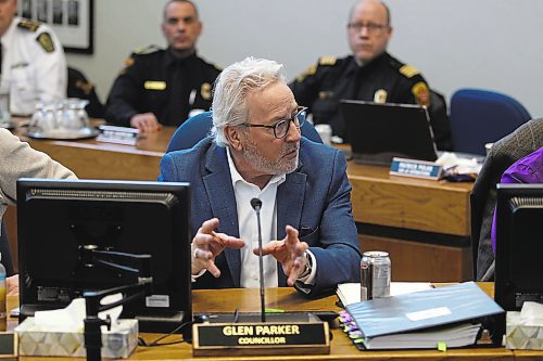 Coun. Glen Parker explains one of his motions during City of Brandon budget deliberations on Saturday. (Colin Slark/The Brandon Sun)