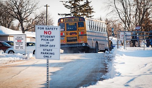 JOHN WOODS / WINNIPEG FREE PRESS
Signage is used to discourage people from using the school parking lot to pick up their students at Westdale School on Betsworth Avenue  Tuesday, January 31, 2023. Student drop-offs and pick-ups can be difficult and dangerous at some schools in the city.

Re: macintosh