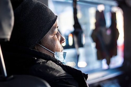 MIKAELA MACKENZIE / WINNIPEG FREE PRESS

Case worker Robin Eastman speaks with a reporter while out in the Main Street Project van in Winnipeg on Wednesday, Feb. 1, 2023. For Tyler story.

Winnipeg Free Press 2023.