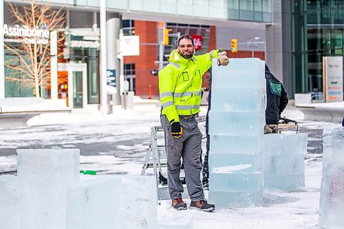 MIKAELA MACKENZIE / WINNIPEG FREE PRESS

Peter Hargraves poses for a photo with a stack ice blocks prepared for ice carving at True North Square in Winnipeg on Tuesday, Feb. 7, 2023. For &#x460;story.

Winnipeg Free Press 2023.