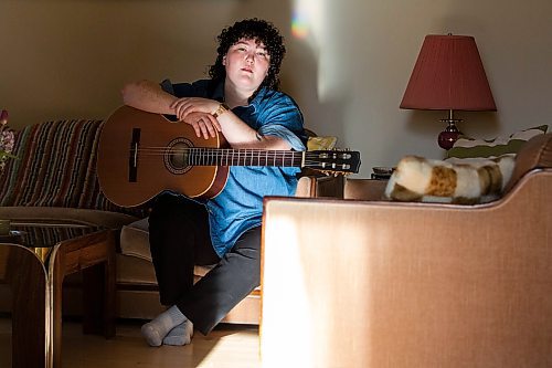 MIKAELA MACKENZIE / WINNIPEG FREE PRESS

Fontine Beavis, who just released her debut EP (Yarrow Lover), poses for a photo in her home in Winnipeg on Thursday, Feb. 9, 2023. For Ben Waldman story.

Winnipeg Free Press 2023.