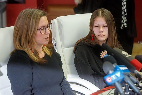 MIKE DEAL / WINNIPEG FREE PRESS
Kirstin Witwicki speaks while Elle Harris, 18, daughter of Morgan Harris listens during a press conference held buy the Assembly of Manitoba Chiefs (AMC) Grand Chief Cathy Merrick to provide a response to, and answer questions about, the announced $500K funding from Crown&#x2013;Indigenous Relations and Northern Affairs Canada for a Feasibility Study Friday morning.
230210 - Friday, February 10, 2023.