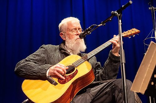 Mike Sudoma/Winnipeg Free Press
Bruce Cockburn plays some of his old favourites to a crowded Burton Cummings Theatre Friday night
February 10, 2023 