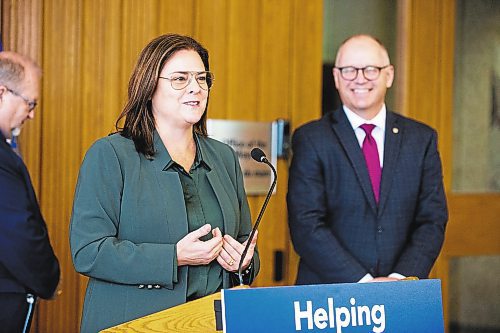 MIKAELA MACKENZIE / WINNIPEG FREE PRESS

Premier Heather Stefanson and mayor Scott Gillingham speak to the media at City Hall in Winnipeg on Friday, Jan. 27, 2023. For &#x2014; story.

Winnipeg Free Press 2023.