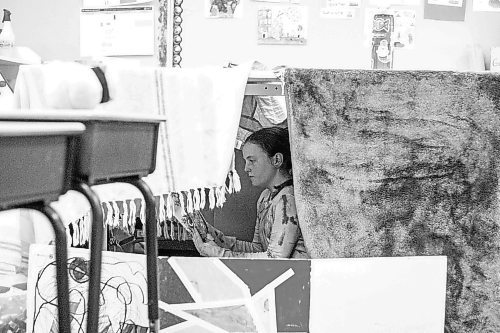 MIKAELA MACKENZIE / WINNIPEG FREE PRESS

Grade four student Emilia Scott reads in a blanket fort in a classroom during a day of unstructured play at cole Dieppe in Winnipeg on Tuesday, Feb. 14, 2023. For Maggie story.

Winnipeg Free Press 2023.