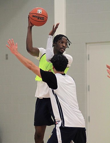 Anthony Tsegakele averaged 19.5 points per game for the Brandon University Bobcats in his third Canada West men's basketball season. (Thomas Friesen/The Brandon Sun)