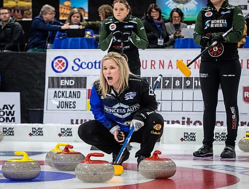 JESSICA LEE / WINNIPEG FREE PRESS

Jennifer Jones watches for the rock at the Scotties Tournament on January 27, 2023, held at East St. Paul Arena.

Reporter: Mike Sawatzky