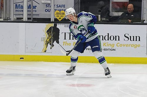 Swift Current Broncos defenceman Josh Fluker of Boissevain makes a pass in warmup during his first Western Hockey League visit to Westoba Place on Dec. 3, 2022 for a game against the Brandon Wheat Kings. (Perry Bergson/The Brandon Sun)