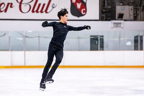 MIKAELA MACKENZIE / WINNIPEG FREE PRESS

Figure skater David Howes practices at the Winnipeg Winter Club in Winnipeg on Tuesday, Feb. 14, 2023. For Laurie Neelin story.

Winnipeg Free Press 2023.