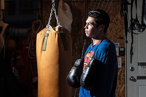 Mike Sudoma/Winnipeg Free Press
Eli Serada inside of his garage boxing gym set up Thursday evening
February 16, 2023 