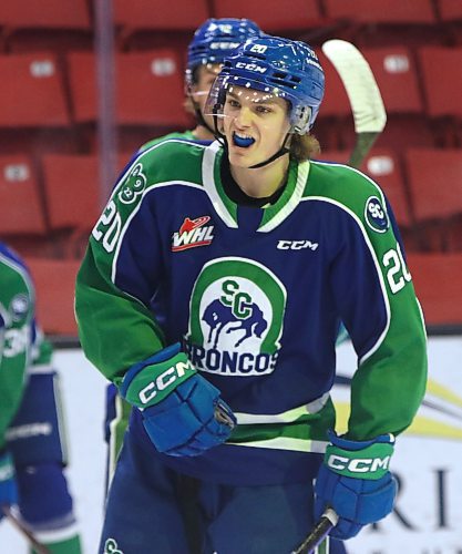Swift Current Broncos forward Braeden Lewis (20) of Virden is shown during his team&#x2019;s Western Hockey League game against the Brandon Wheat Kings at Westoba Place last Tuesday. (Perry Bergson/The Brandon Sun)