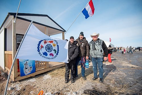 Mike Sudoma/Winnipeg Free Press
(Left to right) Ron Clark, Colin &#x201c;Bigbear Ross&#x201d; and Walter Heibert at the entrance to Camp Hope Saturday afternoon
February 17, 2023 