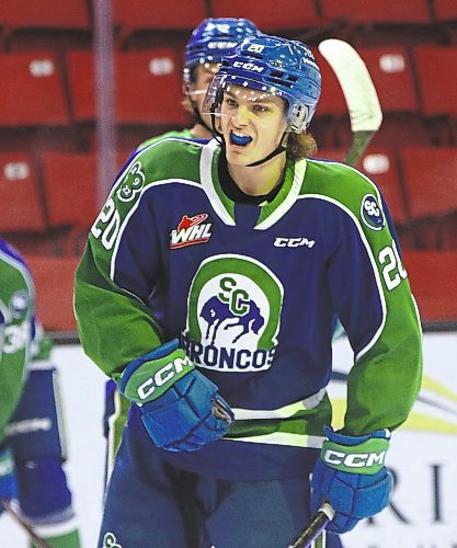 Swift Current Broncos forward Braeden Lewis (20) of Virden is shown during his team&#x2019;s Western Hockey League game against the Brandon Wheat Kings at Westoba Place last Tuesday. (Perry Bergson/The Brandon Sun)
