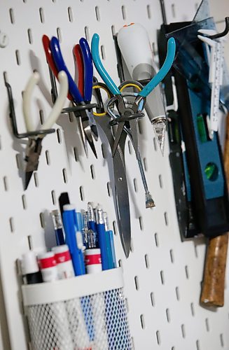 JOHN WOODS / WINNIPEG FREE PRESS
Madison Danu&#x161;ka, owner of Tugging at Your Hear Strings, a home-based venture specializing in string art is photographed in her home studio Winnipeg, Tuesday, February 21, 2023.

Reporter: Sanderson