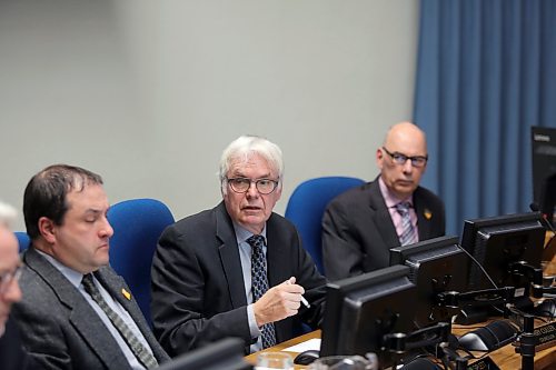 Coun. Barry Cullen (Ward 3) speaks during a debate over the borrowing bylaw for the southwest lift station project on Tuesday night. (Colin Slark/The Brandon Sun)