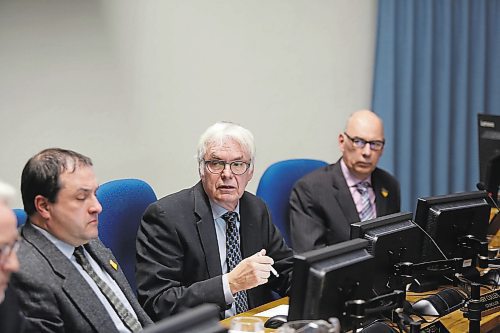 Coun. Barry Cullen (Ward 3) speaks during a debate over the borrowing bylaw for the southwest lift station project on Tuesday night. (Colin Slark/The Brandon Sun)