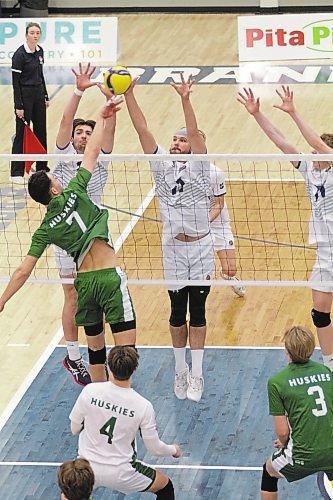 Brandon ranks second in Canada West in blocks per set with 2.33. (Thomas Friesen/The Brandon Sun)