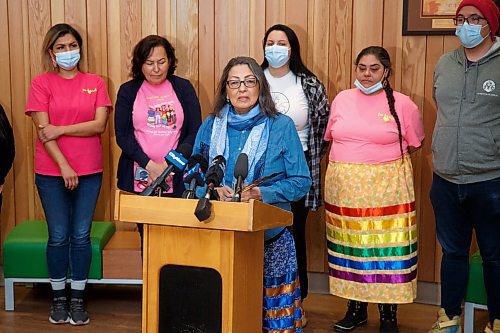 MIKE DEAL / WINNIPEG FREE PRESS
Grandmother Denima Morrisseau, speaks during a media conference at the Ma Mawi Wi Chi Itata Centre, 445 King Street, hosted by NDP critic for Women and Gender Equality, Leah Gazan (Winnipeg Centre), urged the Liberal government to create a Red Dress Alert program to urgently notify the public when Indigenous women, girls and two-spirit person goes missing.
230222 - Wednesday, February 22, 2023.