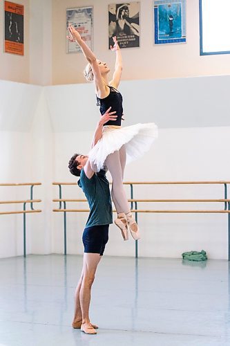 MIKAELA MACKENZIE / WINNIPEG FREE PRESS

Royal Winnipeg Ballet (RWB) principal ballerina Elizabeth Lamont, who will be performing the dual Swan Lake role of Odette/Odile for the first time, rehearses with Zachary Rogers at the RWB in Winnipeg on Wednesday, Feb. 22, 2023. For Jen story.

Winnipeg Free Press 2023.