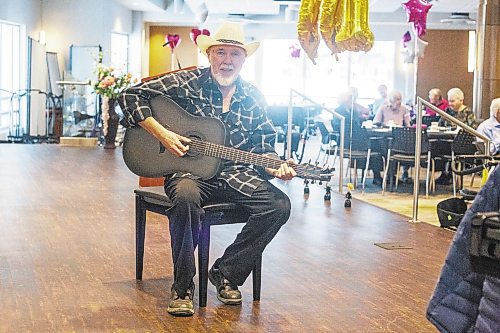 MIKAELA MACKENZIE / WINNIPEG FREE PRESS

Larry Updike poses for a photo before a show at Concordia Village retirement centre in Winnipeg on Friday, Feb. 24, 2023. For John Longhurst story.

Winnipeg Free Press 2023.