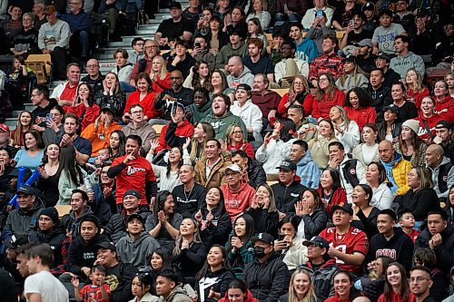 DAVID LIPNOWSKI / WINNIPEG FREE PRESS

A sell out crowd watches the Winnipeg Wesmen beat the Manitoba Bisons 73-70 during the Canada West Final Four Semi Finals Saturday February 25, 2023 at Investors Group Athletic Centre.