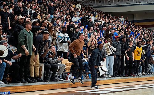 DAVID LIPNOWSKI / WINNIPEG FREE PRESS

A sell out crowd watches the Winnipeg Wesmen beat the Manitoba Bisons 73-70 during the Canada West Final Four Semi Finals Saturday February 25, 2023 at Investors Group Athletic Centre.