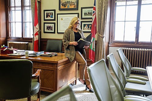 RUTH BONNEVILLE / WINNIPEG FREE PRESS 

Local - Politics Physical Appearance 

Hon. Rochelle Squires, Riel Minister of Families, in her office prepping for QP Wednesday. 

For feature story on Politics physical appearance by Danielle. 


March 1st,  2023