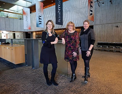 RUTH BONNEVILLE / WINNIPEG FREE PRESS 

ENT - RMTC women


Story: For the first time in its 65-year history the Royal Manitoba Theatre Centre&#x573; leadership team is made entirely of women.  For an International Women&#x573; Day Story running Saturday.

Group photo of artistic director Kelly Thornton, executive director Camilla Holland and board chair Laurie Speers together at Royal Manitoba Theatre Centre. 

Eva Wasney


March 2nd,  2023