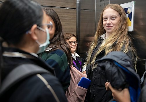 JESSICA LEE / WINNIPEG FREE PRESS
In the mornings, Oliver takes the elevator down with fellow students who are then driven to school by an RWB staff member. The van leaves promptly at 8:10 a.m., so Oliver can arrive on time for class at 8:30 a.m.