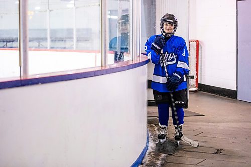 MIKAELA MACKENZIE / WINNIPEG FREE PRESS

Rahaf Abdul Karim, 13, poses for a photo after her hockey game at the Allard Arena in Winnipeg on Wednesday, March 1, 2023. She arrived in Winnipeg as a Syrian refugee together with her parents around five years ago. For AV Kitching story.

Winnipeg Free Press 2023.