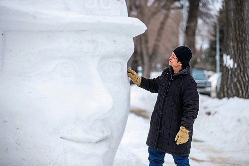 MIKAELA MACKENZIE / WINNIPEG FREE PRESS

Ed Sanchez, a newcomer from the Philippines, poses for a photo with his giant snow sculptures in his front yard in Winnipeg on Thursday, March 2, 2023. He has made snow sculptures every winter for the last three years, and credits his brother (an influential sculptor in the Philipines) and his a local snow sculpting competition as his inspirations. For Malak story.

Winnipeg Free Press 2023.