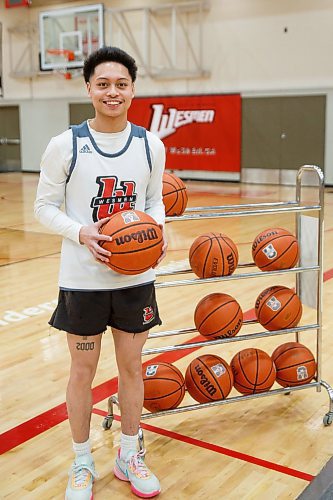 MIKE DEAL / WINNIPEG FREE PRESS
UofW Wesmen star guard Shawn Maranan before practice at Duckworth centre, Monday afternoon.
230306 - Monday, March 06, 2023.