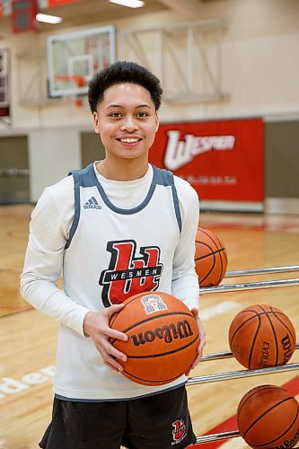 MIKE DEAL / WINNIPEG FREE PRESS
UofW Wesmen star guard Shawn Maranan before practice at Duckworth centre, Monday afternoon.
230306 - Monday, March 06, 2023.