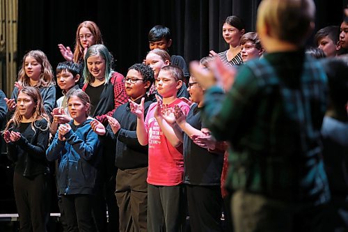 07032022
The Valleyview School 4/5/6 Choir performs during the School Chorus, Own Choice, Grades 4-6 category of the School and Community Music portion of the Brandon Festival of the Arts at the Western Manitoba Centennial Auditorium on Tuesday.
(Tim Smith/The Brandon Sun)