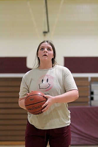 Alanah Gushulak and the Crocus Plainsmen host the No. 6-seed River East Kodiaks in the first round of AAAA varsity girls' basketball provincials today at 5 p.m. (Thomas Friesen/The Brandon Sun)