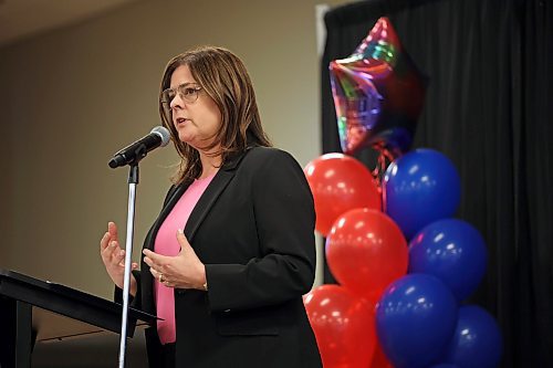 08032022
Manitoba Premier Heather Stefanson speaks to the crowd at the Brandon Chamber of Commerce Superwoman Conference 4.0 conference at the Keystone Centre on Wednesday. 
(Tim Smith/The Brandon Sun)