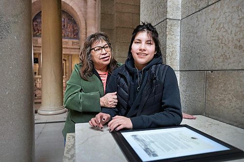 RUTH BONNEVILLE / WINNIPEG FREE PRESS 

Local - Young Fire Hero

Fire hero, Shenika Chornoby, is embraced by her grandmother, Peggy Spence, at the Legislative Building Thursday.  Spence lost one of her daughters two years ago and is so happy her granddaughter has recovered from the incident. 


Shenika Chornoby, 17, from Tataskweyak, is honoured Thursday by members of the Legislature for saving  several children from a burning apartment complex on a northern Manitoba First Nation on Feb. 11 She suffered breathing problems and burns to her body and was airlifted to Winnipeg's HSC Children's Hospital after the incident. She has since been released.

See story.  

March 9th, 2023
