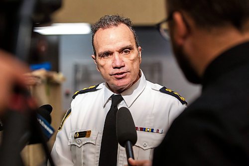 MIKAELA MACKENZIE / WINNIPEG FREE PRESS

Winnipeg Police Service chief Danny Smyth scrums at RCMP D Division headquarters in Winnipeg on Tuesday, Feb. 21, 2023. For Katie story.

Winnipeg Free Press 2023.